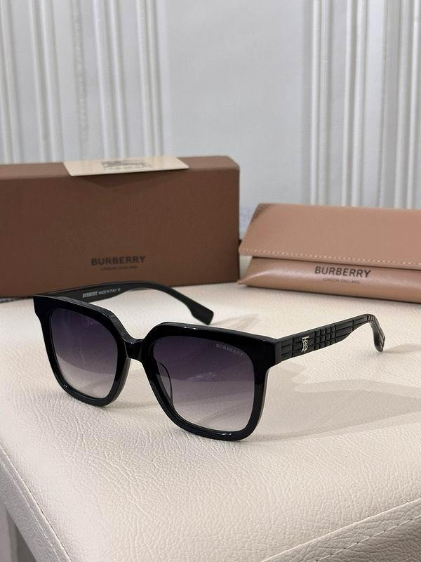 Burberry Sunglasses 238